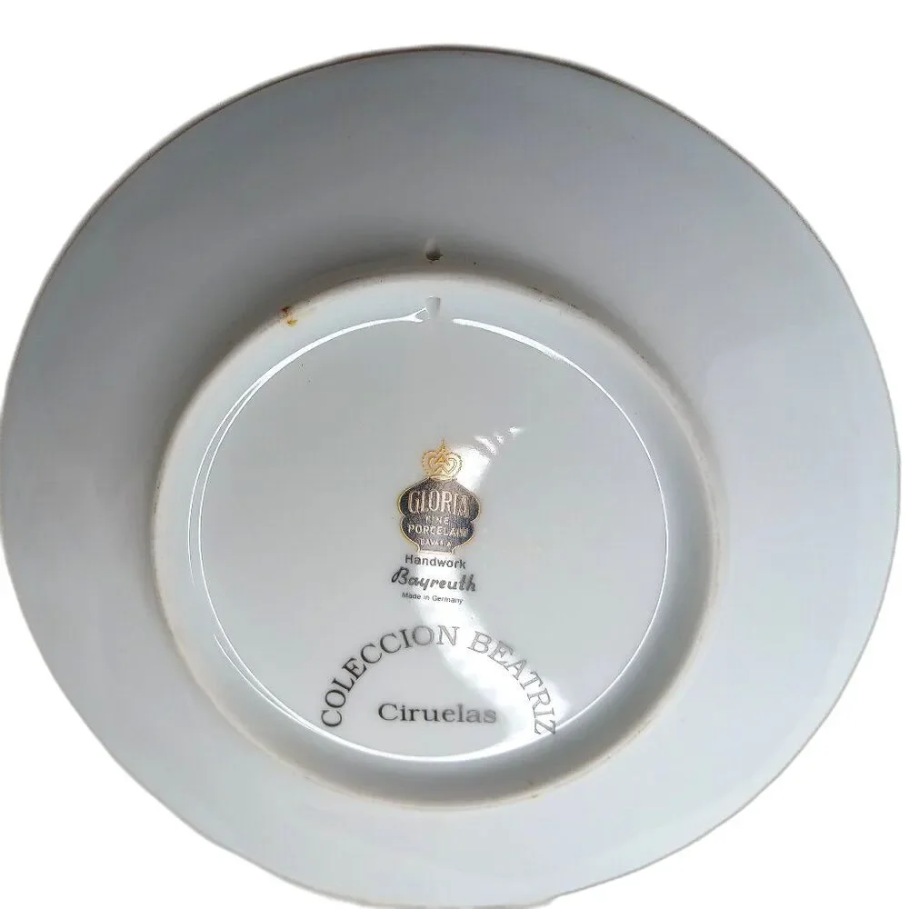 Gloria Fine Porcelain Handwork Coleccion Beatriz Ciruelas Decorative Wall Plate